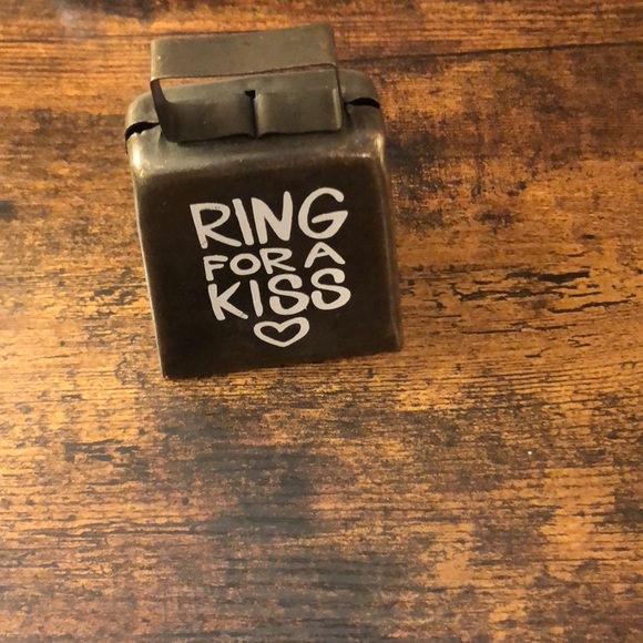 Metal bell 💋 - Picture 3 of 3